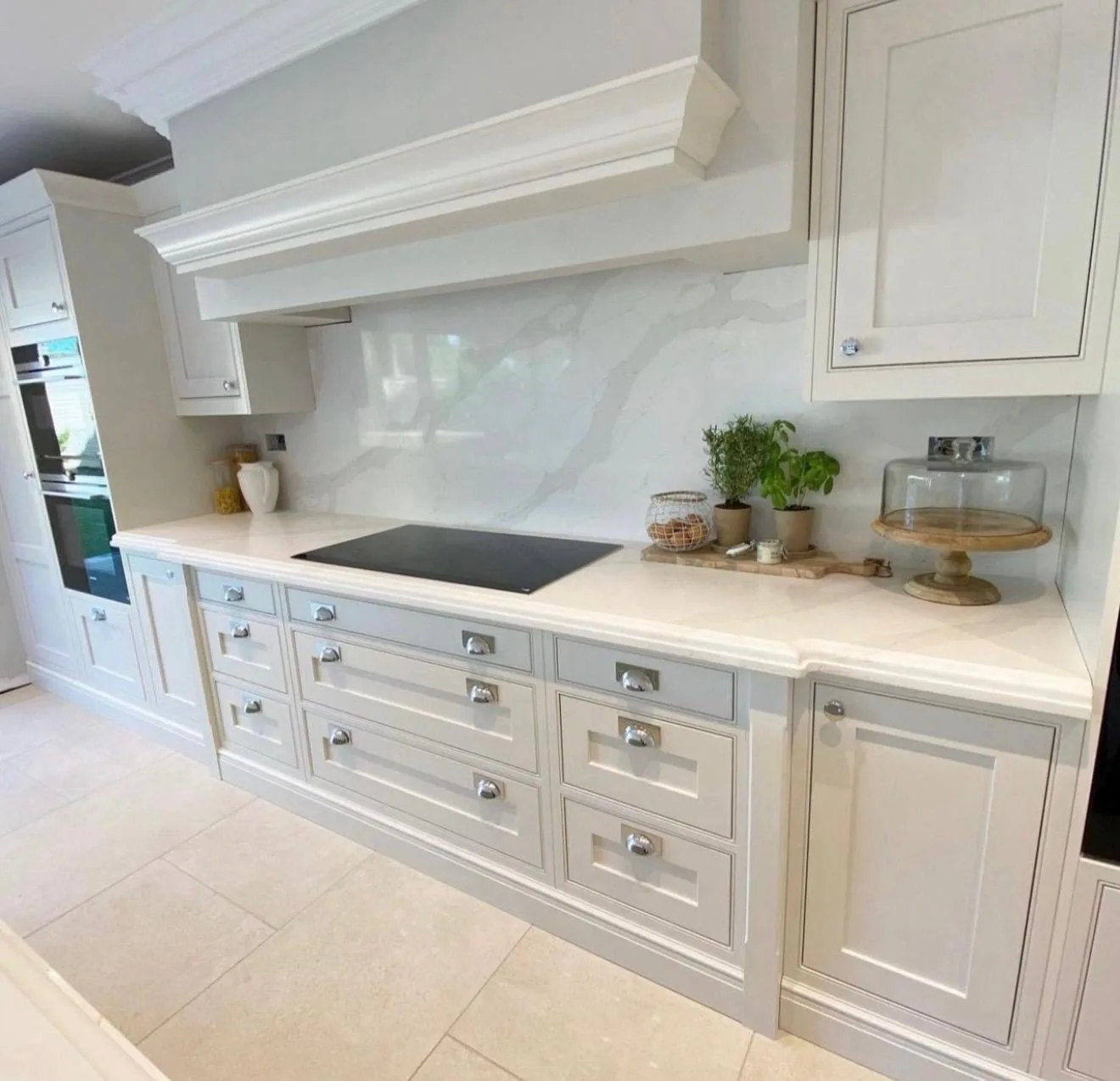 Enzo quartz worktop, view 3 of the finished installation