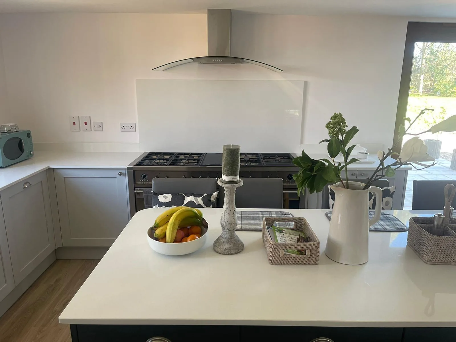 Ultra White quartz kitchen worktop, Ultra White quartz, kitchen and utility